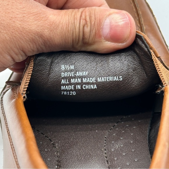 Van Heusen Size 8.5 M Drive Brown Memory Foam Bronze Accent Slip On Dress Shoe - Picture 12 of 12